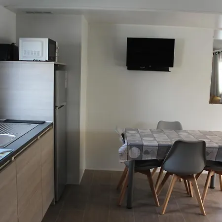 Vos Meilleures Au Montourey! Campingplatz 4*