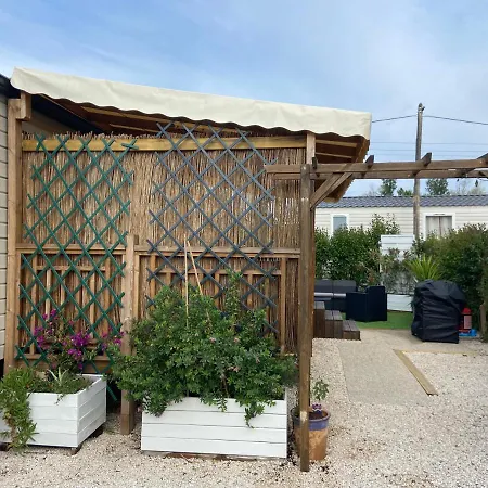 Campsite Vos Meilleures Au Montourey! Frejus
