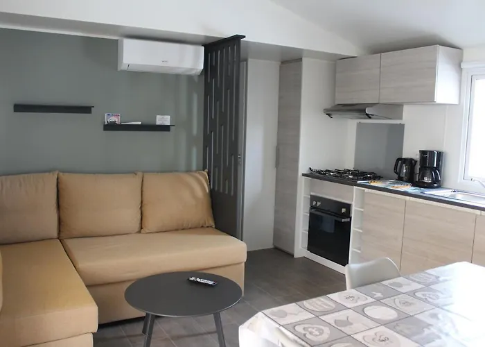 营地 Vos Meilleures Au Montourey! 4*